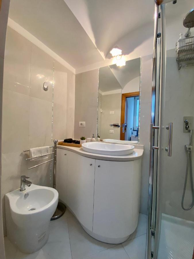 Suite Posterus 5 Capri Luaran gambar